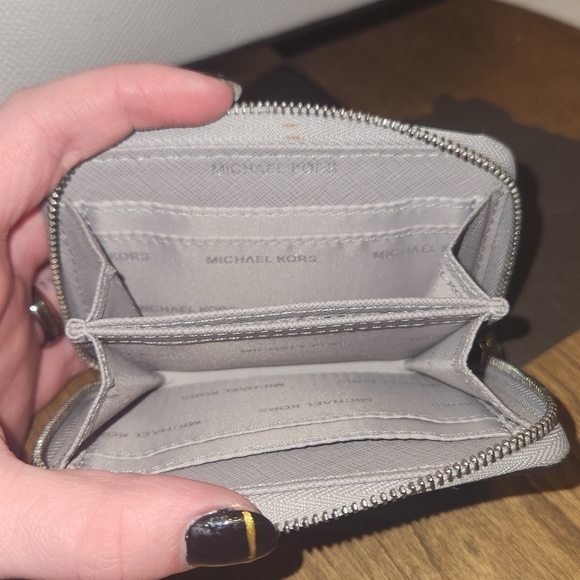 Gray Michael Kors Purse And Matching Wallet Set - Picture 4 of 15